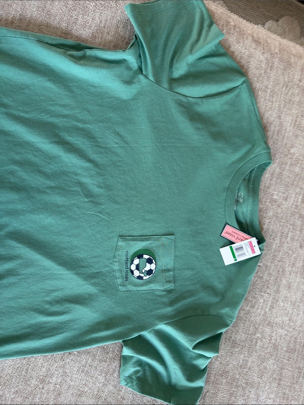 Vineyard Vines Men’s Green Short Sleeve Tee with Soccer Pocket